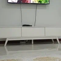 فروش میزتلویزیون نو ۱۸۰سانت