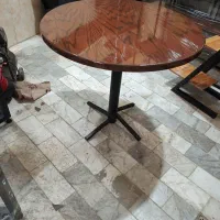 میز ناهار خوری گرد
