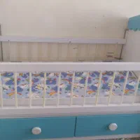 لوازم منزل،ست تخت ننو دار و کمد ،بوفه وساعت دیواری