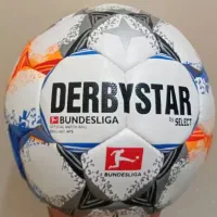 توپ فوتبال DERBYSTAR سایز 5