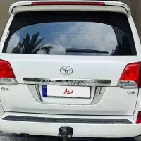 تویوتا لندکروز مدل ۲۰۱۰