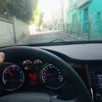 دنا پلاس ۶ دنده صفر سفید با رینگ