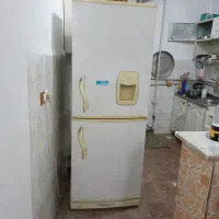 یخچال فریزر دو‌در سالم و بدون تعمیر