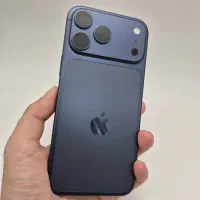 آیفون ۱۷ پورو zaa