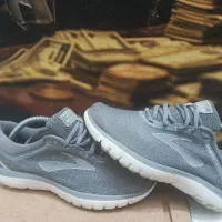 کفش بروکس کمیاب