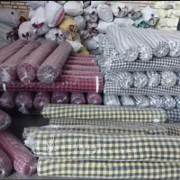 خریدار وفروشنده پارچه