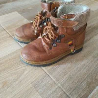 پوتین بچه گانه