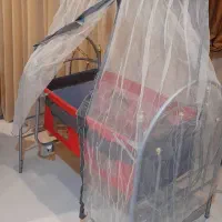 تخت کودک در حد نو