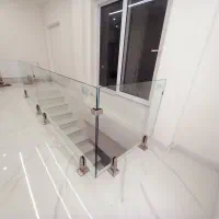 شیشه و سکوریت