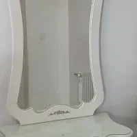 آینه و میزآینه