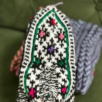 گیوه های سنتی مناسب شب یلدا و کریسمس|کیف، کفش، کمربند|رشت, نامجو|دیوار