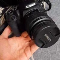 (فروش ویژه) کنون 200Dلنز18/55
