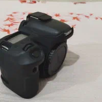 دوربین کانن 77دی