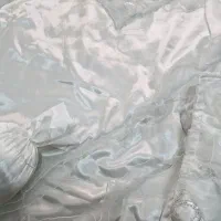 روی تختی مناسب عروس