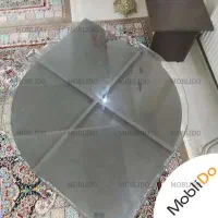 مبل کار کرده و میز عسلیش
