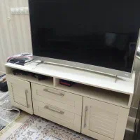 میز تلوزیون سالم و تمیز