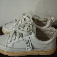 کفش سایز ۳۹