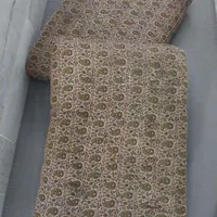 دوعدد پشتی
