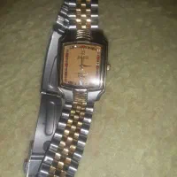 ساعت مچی|ساعت|بابا حیدر, |دیوار