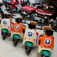 موتور شارژی سه چرخ طرح وسپا کد ۳۰۶۴ آکسون*اقساطی|اسباببازی بچه|رشت, گلسار|دیوار