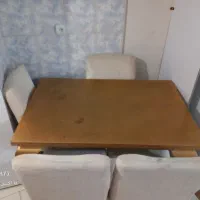 میز ناهار خوردی