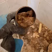 لوله کشی ترکیدگی.نقاشی.کاشیکار.گچکار.کاشی کار|خدمات پیشه و مهارت|کرج, شاهین‌ویلا|دیوار