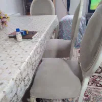 میز نهار خوری شش تا هشت نفره