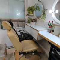 فروش فوری لوازم آرایشگاه ب صورت کلی ۳۵میلیون|آرایشگاه و سالنهای زیبایی|نکا, |دیوار