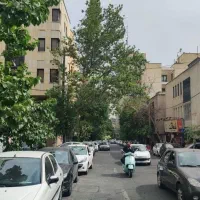 ۲۵ متر مغازه کفی بر خ اصلی