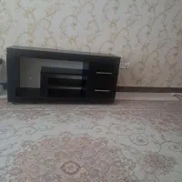 یک عدد میز تلویزیون سالم رایگان