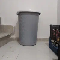 سطل آشغال بزرگ