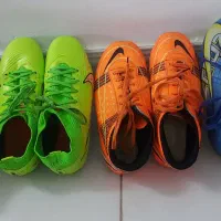 کفش فوتبال چمنی