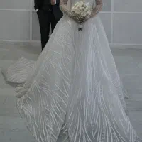 فروش لباس عروس بروز و شیک کارسنگ و مرواریددوزی شده