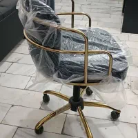 واگذاری تمام وسایل سالن زیبایی