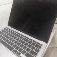 مک بوک ام1 ۲۰۲۰ بسیار کم کارکرد