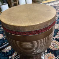 تمبک حاجی بابایی|سازهای سنتی|خرم‌آباد, |دیوار