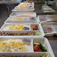 منقدار ،کمک آشپز/ شیفت شب