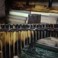 صنایع دستی ،همه کار خودم هستن.