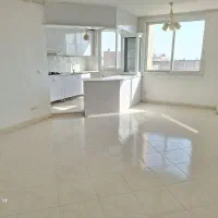 اپارتمان بلوک ۳ سند دار شیک و لوکس توحیدشهر