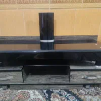 یک میز ال سی دی در حد نو|بوفه، ویترین، کنسول|خورموج, |دیوار