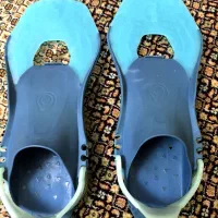 پای فین سوبیا سایز (۳۲-۳۵) کاملا سالم