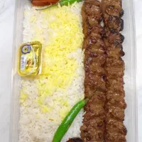 آشپز برای مراسمات ومیهمانیهای شما باقیمت منصفانه