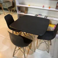میز و نیمکت و صندلی