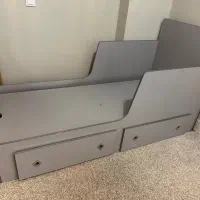 تخت نوجوان و میز تحریر و باکس اسباب بازی