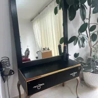 اینه و کنسول