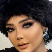 میکاپ و شنیون و آموزش توسط ماهر ترین اساتید|خدمات آرایشگری و زیبایی|کرج, گلشهر|دیوار