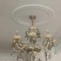 یک جفت لوستر هشت شاخه با یک عدد دیوار کوب