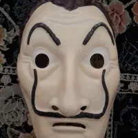 ماسک شخصیتی سالوادور دالی