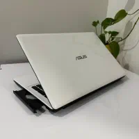 ASUS A550