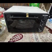 توستر TITAN